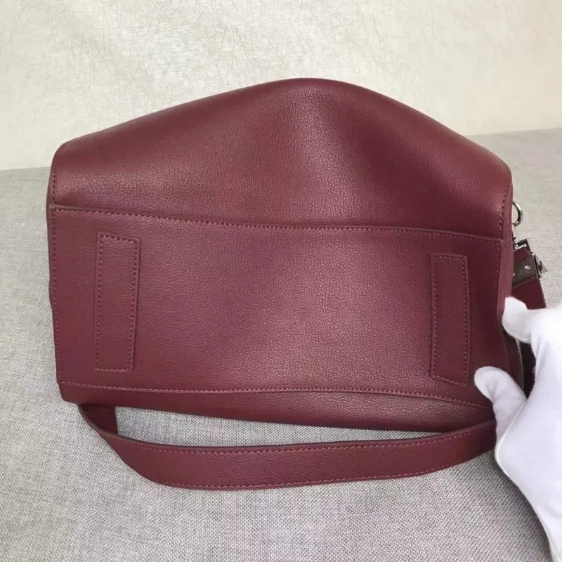 Givenchy Top Handle Bags RelaxedFit 44631