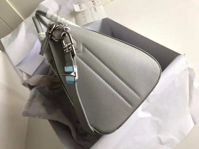 Versatile Givenchy Top Handle Bags 44624