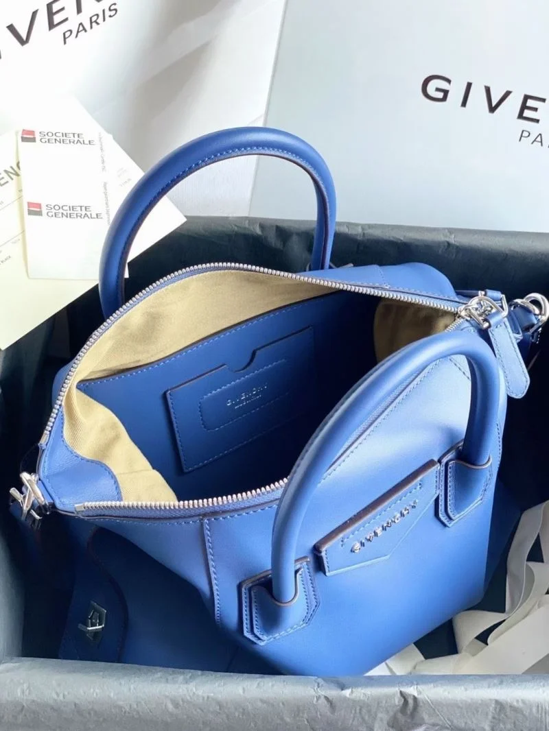 Durable Givenchy Top Handle Bags 44617