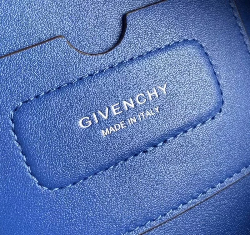 Durable Givenchy Top Handle Bags 44617