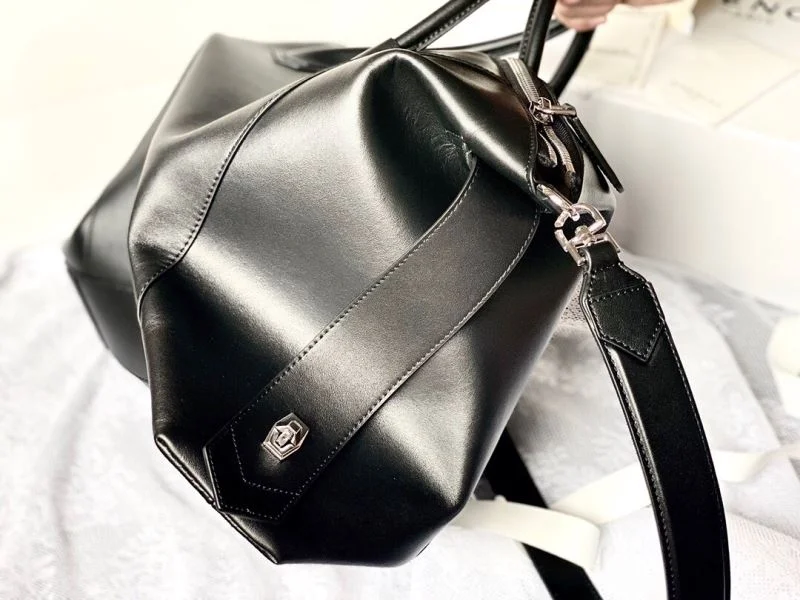 Givenchy Top Handle Bags QuickDry 44616