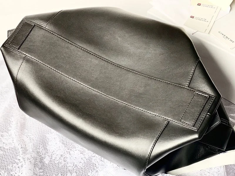 Givenchy Top Handle Bags QuickDry 44616