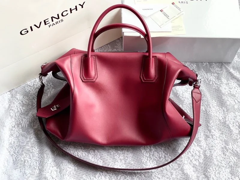Givenchy Top Handle Bags FreshLook 44608
