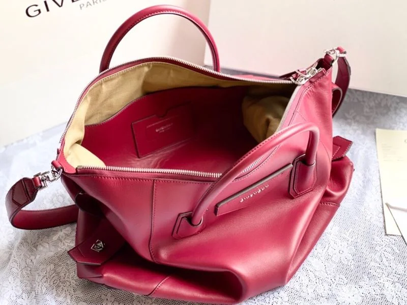 Givenchy Top Handle Bags FreshLook 44608