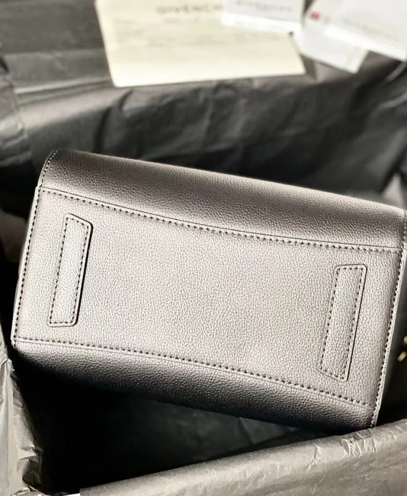 Breathable Givenchy Top Handle Bags 44604