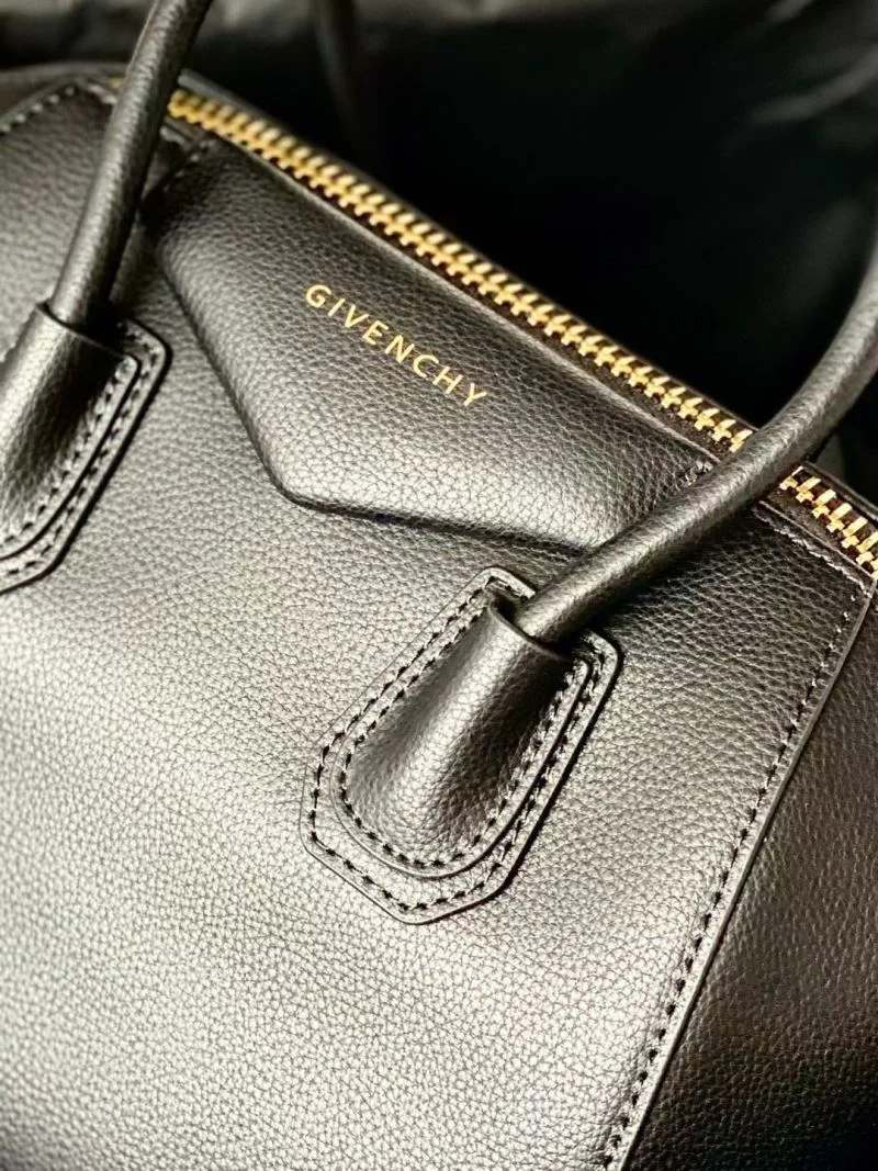 Breathable Givenchy Top Handle Bags 44604