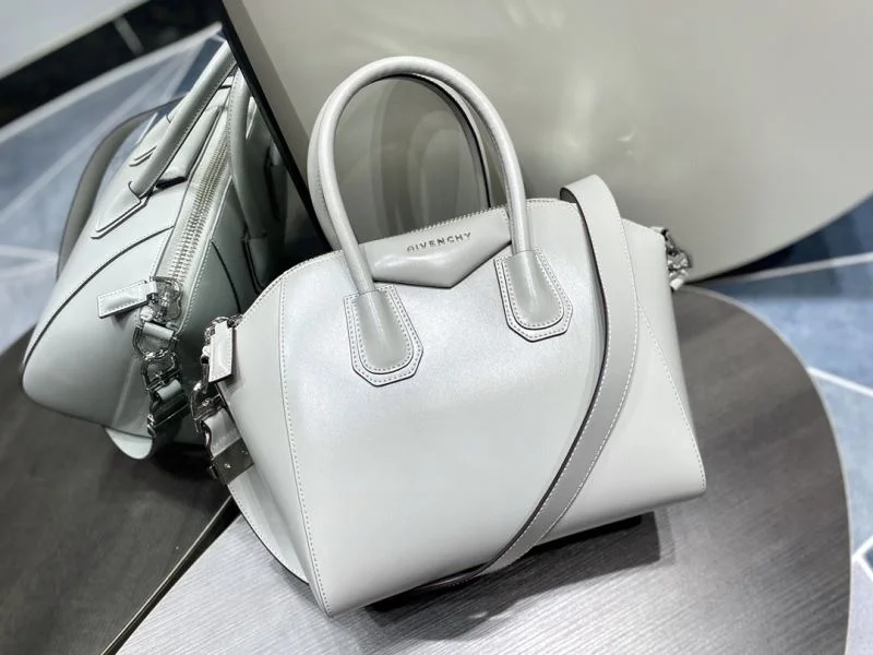 Givenchy Top Handle Bags RelaxedFit 44541