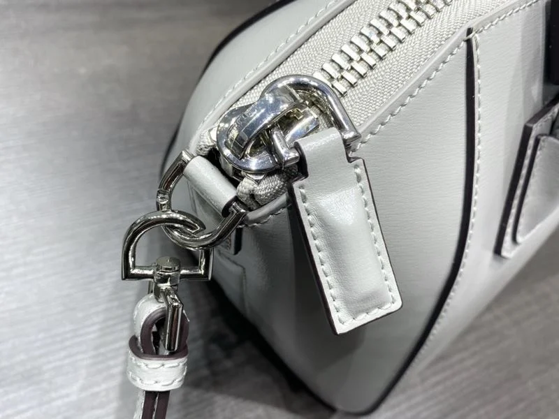 Givenchy Top Handle Bags TravelReady 44523