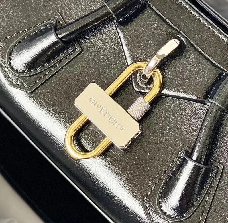 Givenchy Top Handle Bags ZipUp 44528