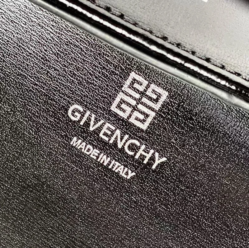 Givenchy Top Handle Bags ZipUp 44528