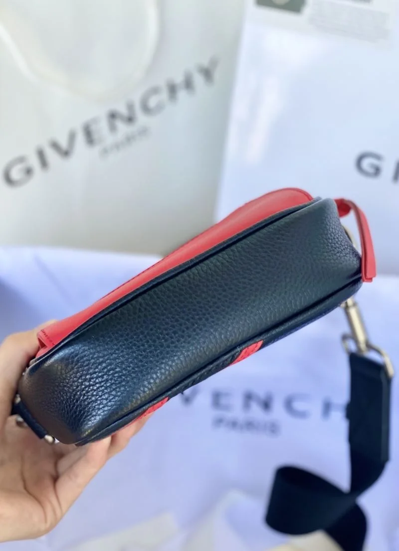 Givenchy Waist Chest Packs Resilient 44860