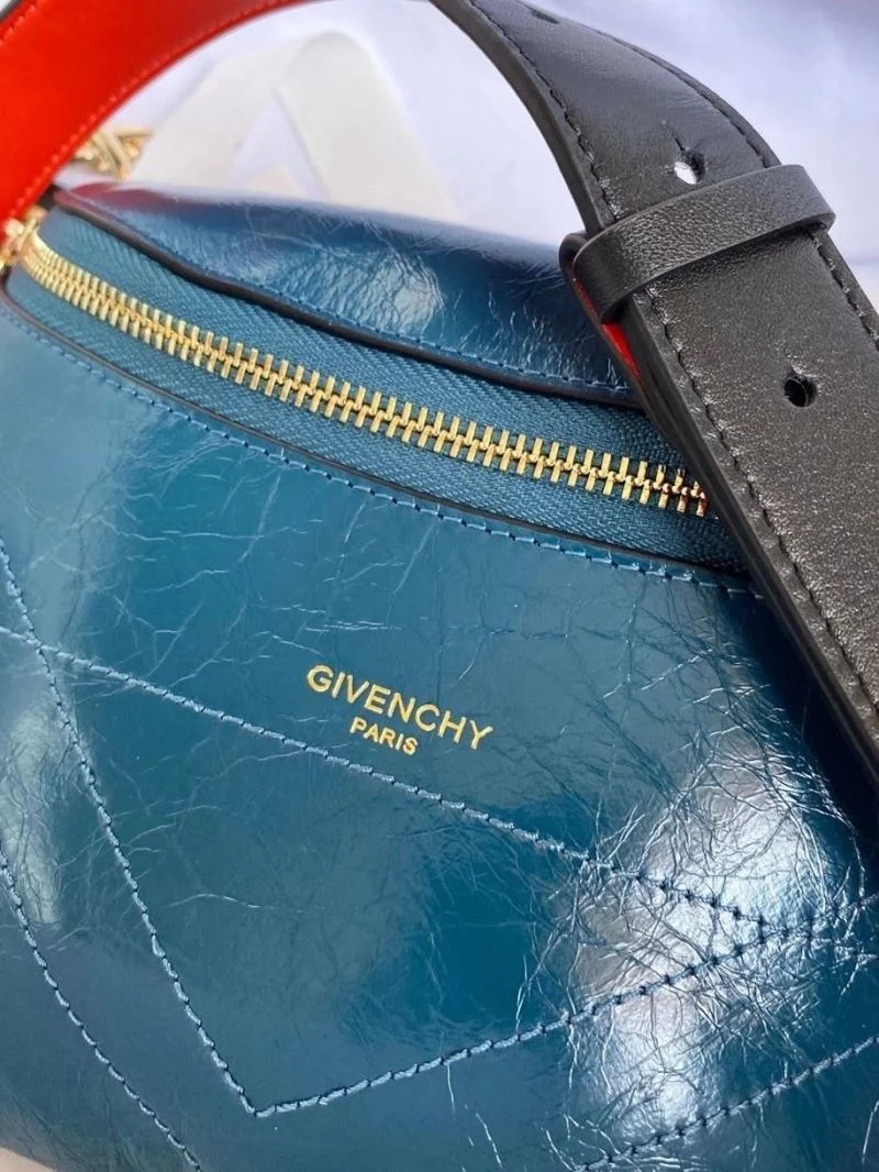 Sophisticated Givenchy Waist Chest Packs 44594