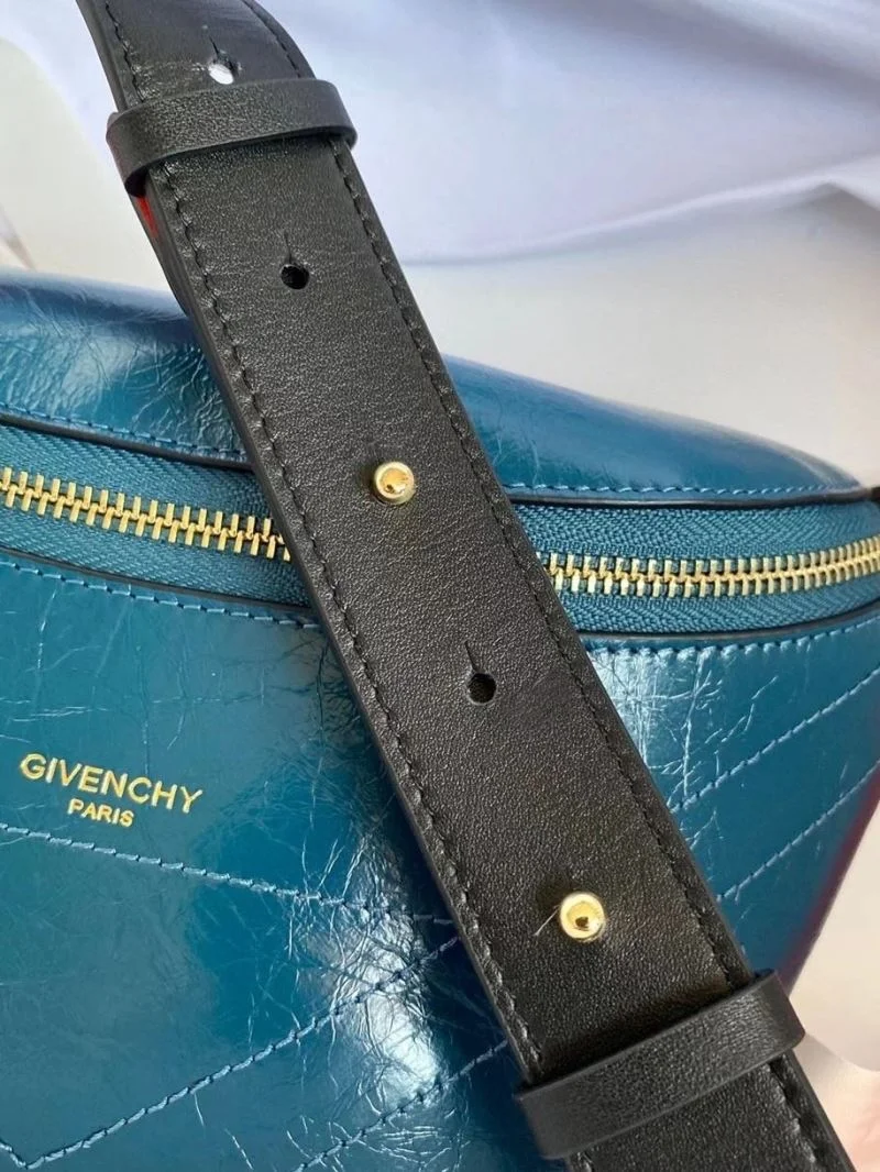 Sophisticated Givenchy Waist Chest Packs 44594