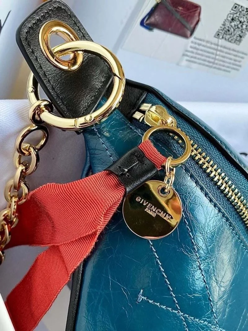 Sophisticated Givenchy Waist Chest Packs 44594