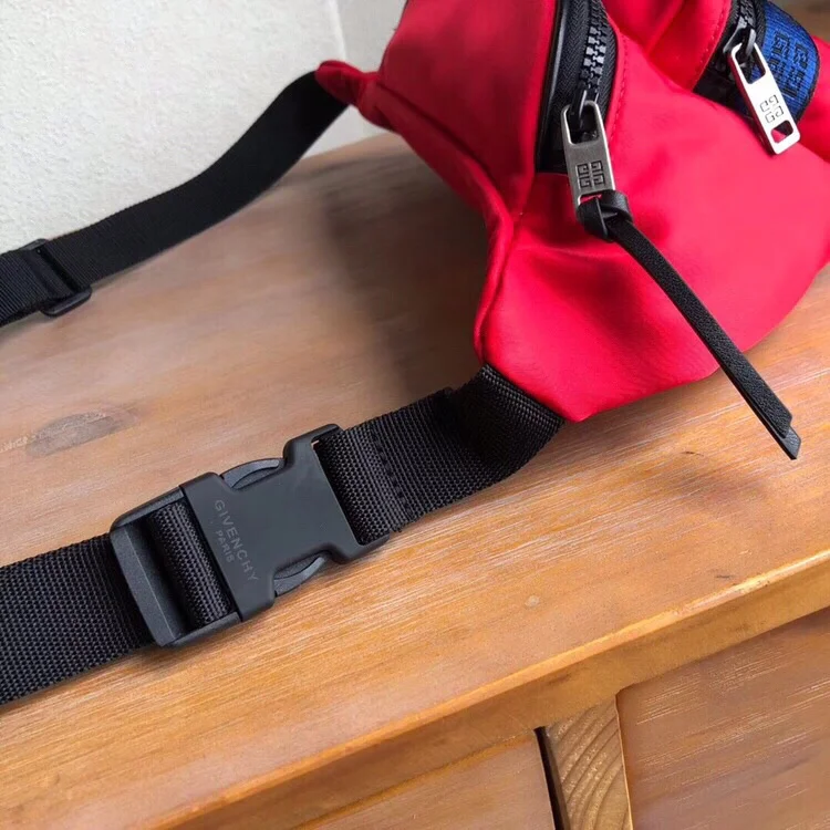 Givenchy Waist Chest Packs Resilient 44585