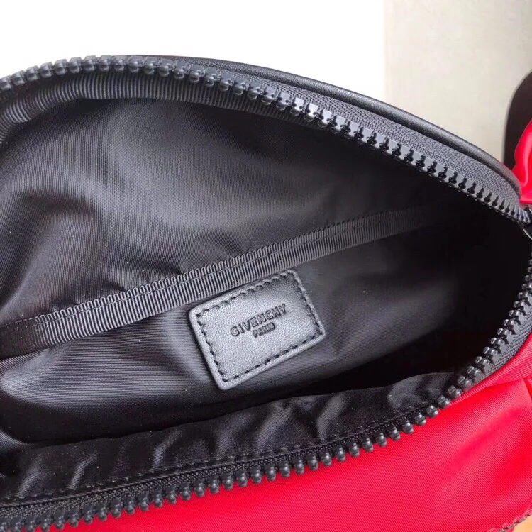 Givenchy Waist Chest Packs Resilient 44585