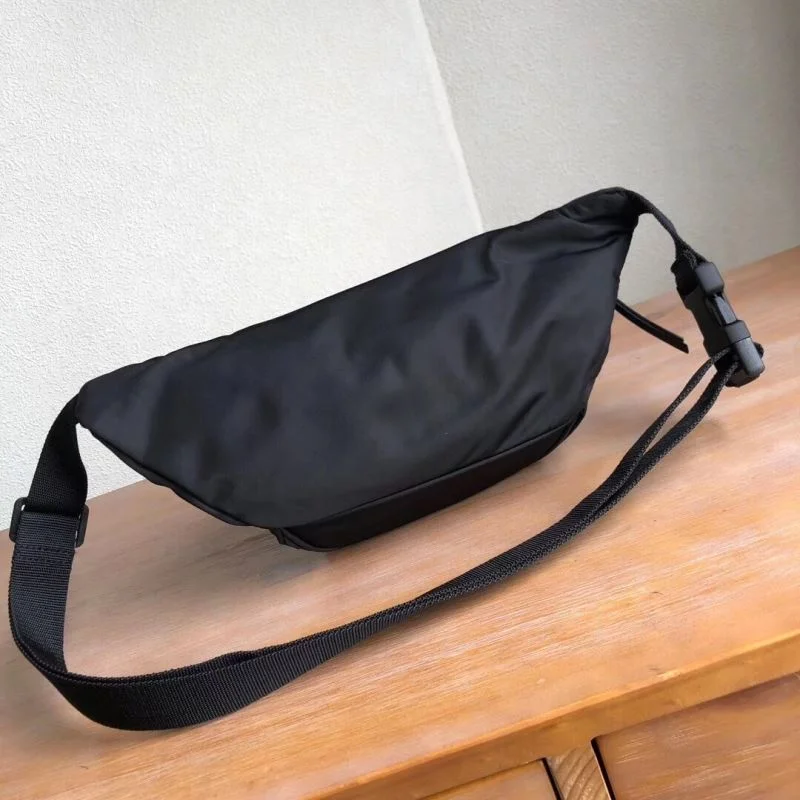 Givenchy Waist Chest Packs Supportive 44599