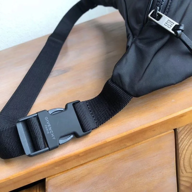 Givenchy Waist Chest Packs Supportive 44599