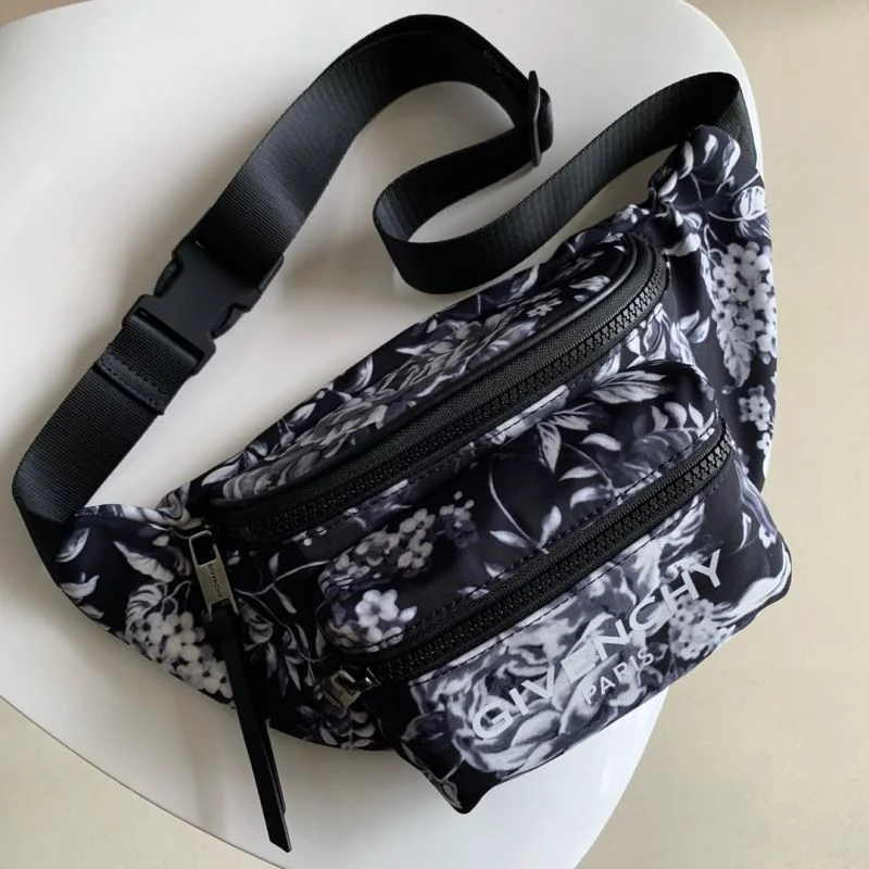 Givenchy Waist Chest Packs UrbanStyle 44593