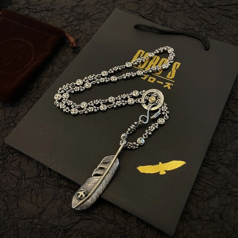 Compact Goros Necklaces 213938
