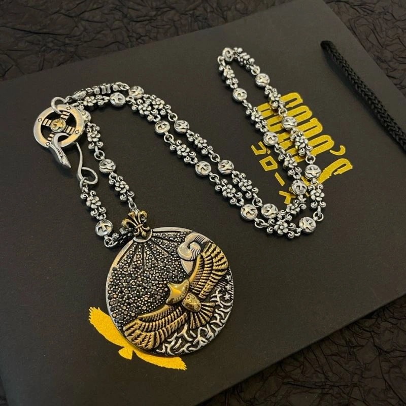 EyeCatching Goros Necklaces 212617