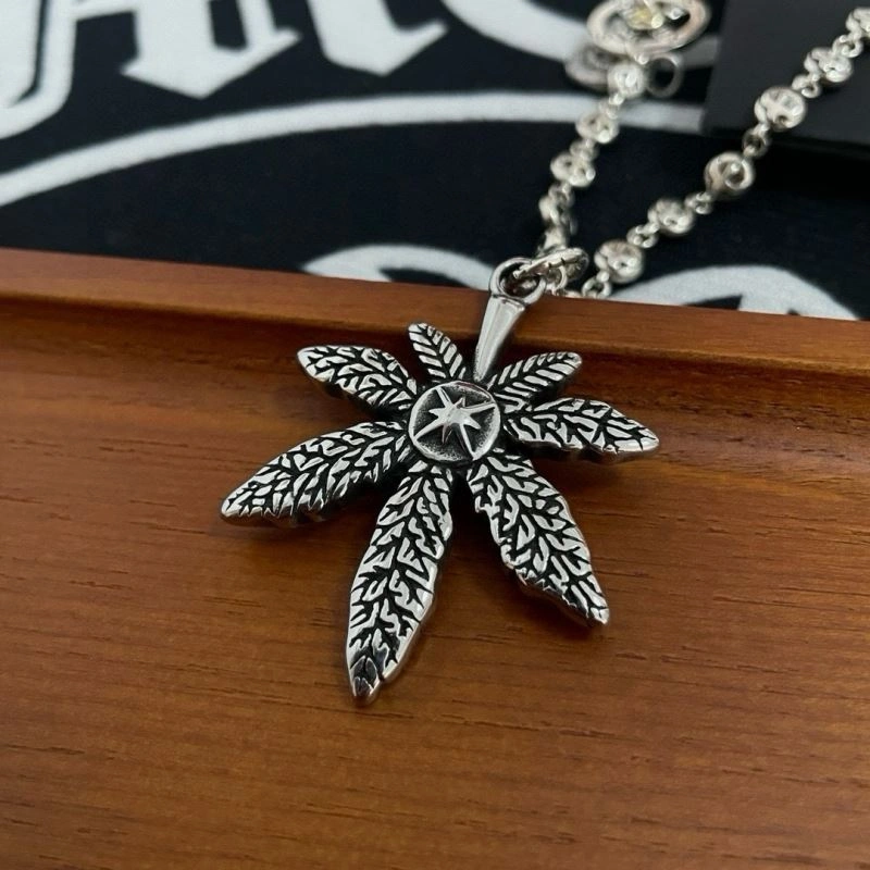 Goros Necklaces Affordable 212103