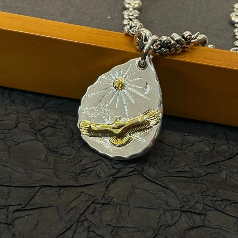 WaterResistant Goros Necklaces 211264