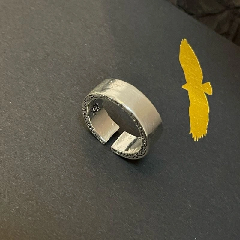 Supportive Goros Rings 211220