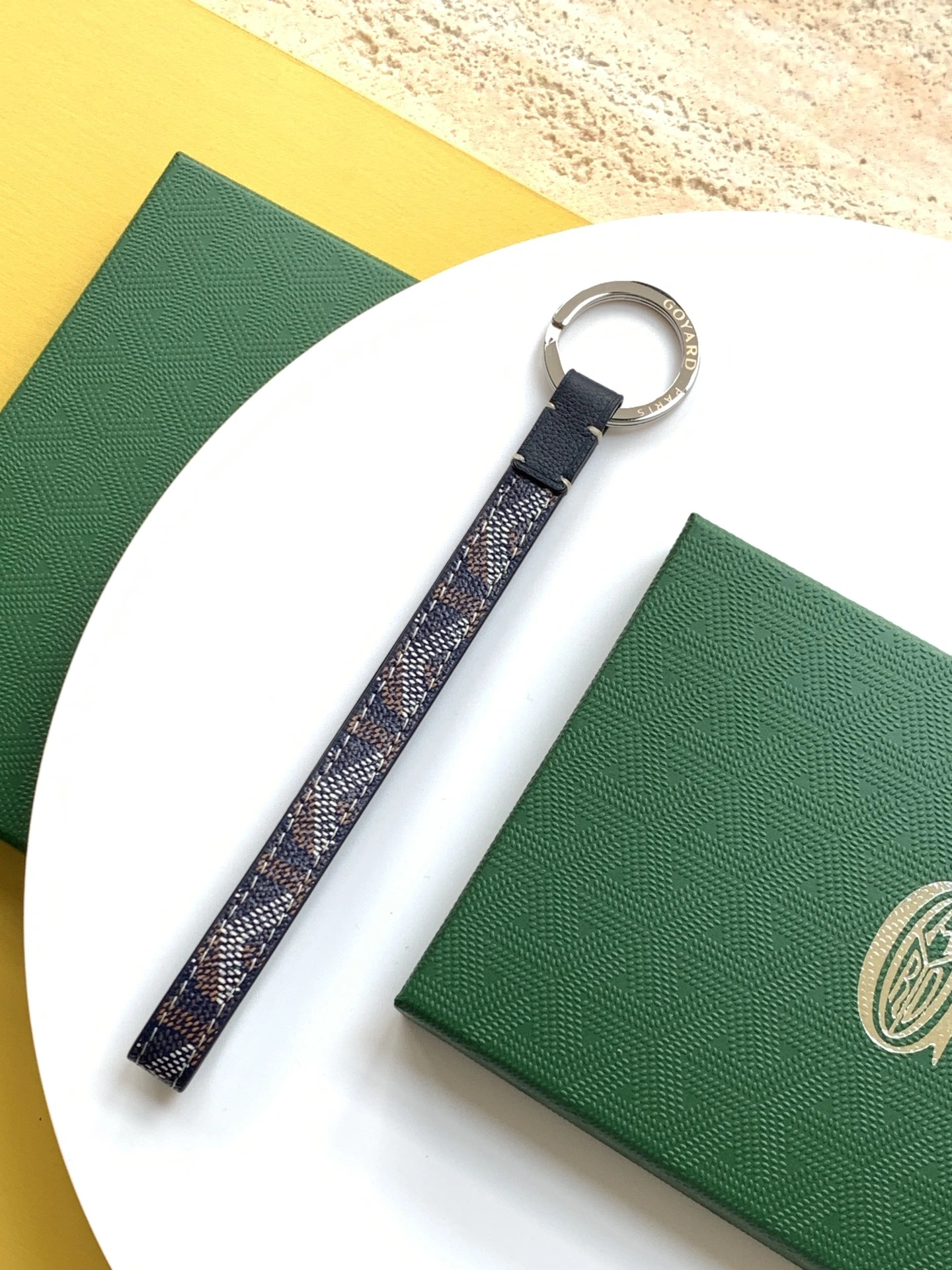 Goyard Accessories Breathable 65005