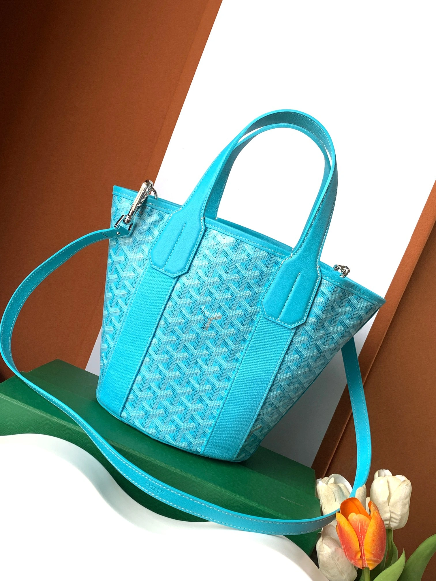 Bold Goyard Bucket Bags 65125