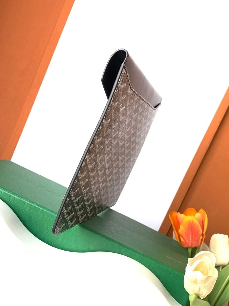 WaterResistant Goyard Clutch Bags 62282