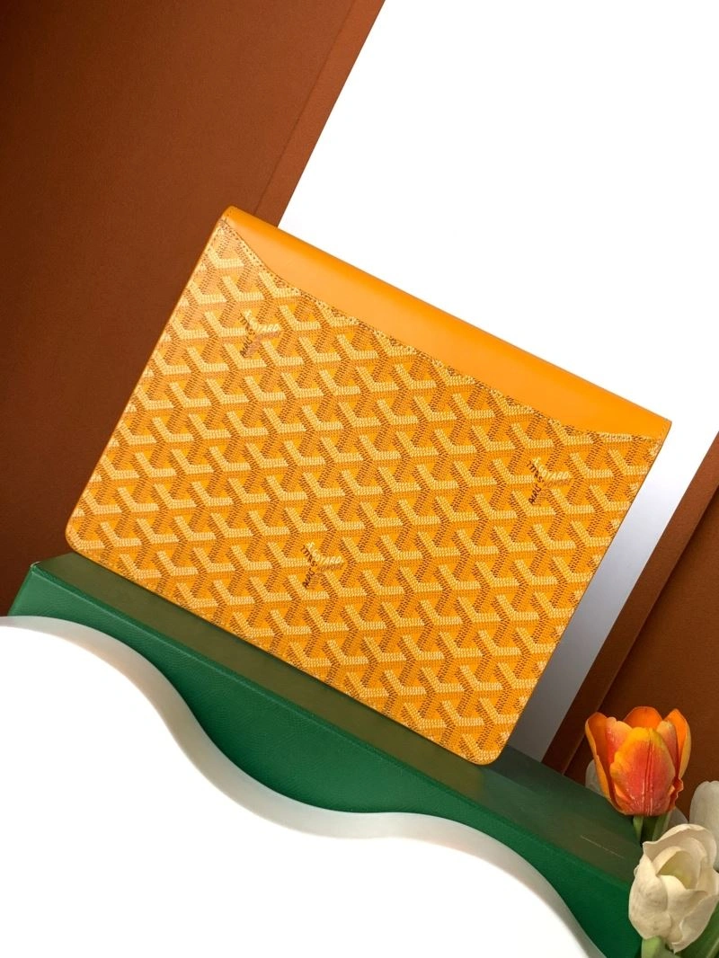 Vibrant Goyard Clutch Bags 62204