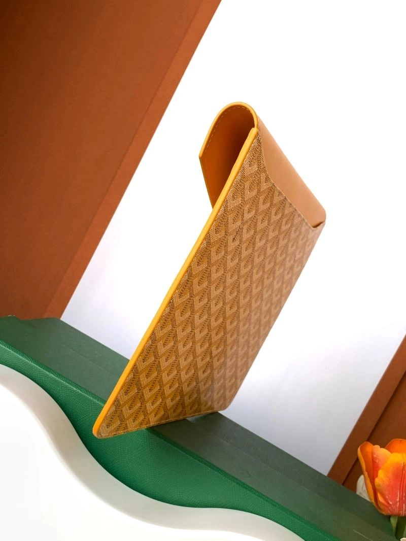 Vibrant Goyard Clutch Bags 62204