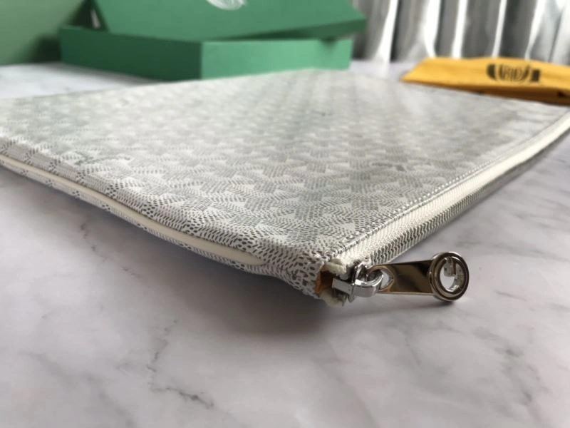 Goyard Clutch Bags Breathable 67672