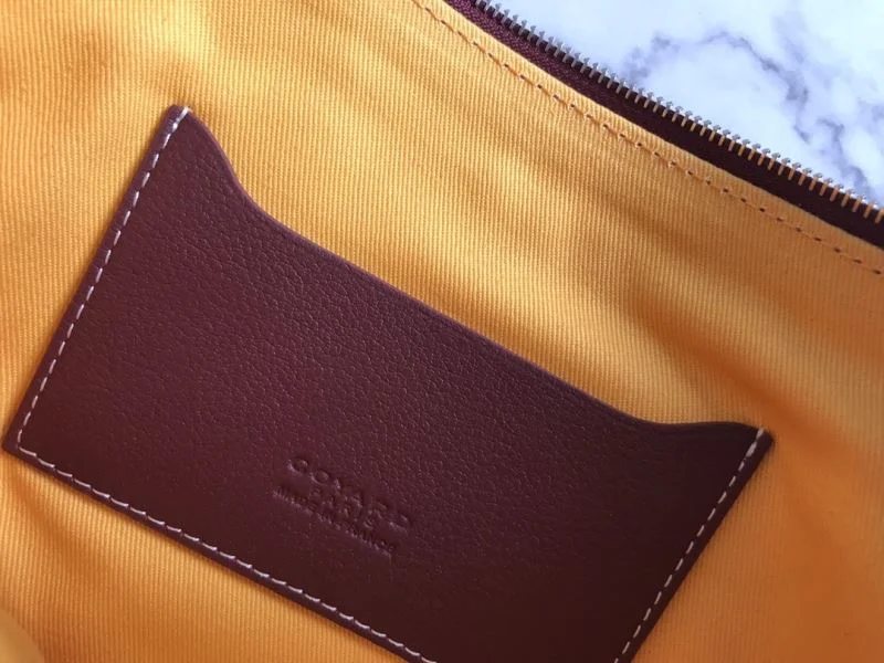 Refined Goyard Clutch Bags 37671