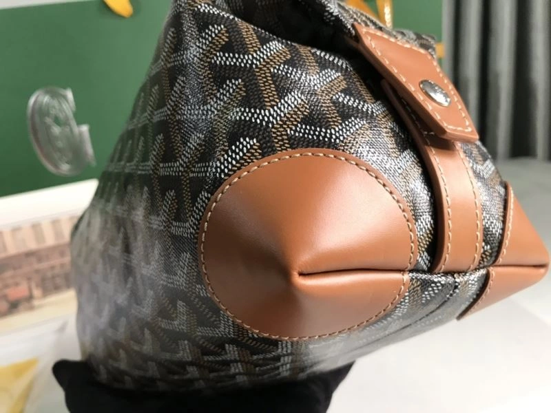 Sporty Goyard Cosmetic Bags 59157