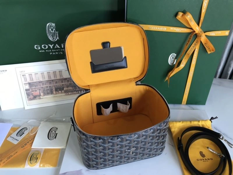 Goyard Cosmetic Bags Versatile 59153