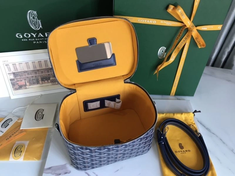 Neat Goyard Cosmetic Bags 59152