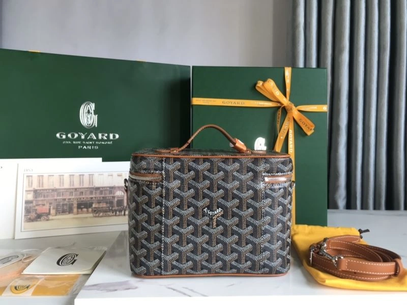 Goyard Cosmetic Bags Breathable 59142