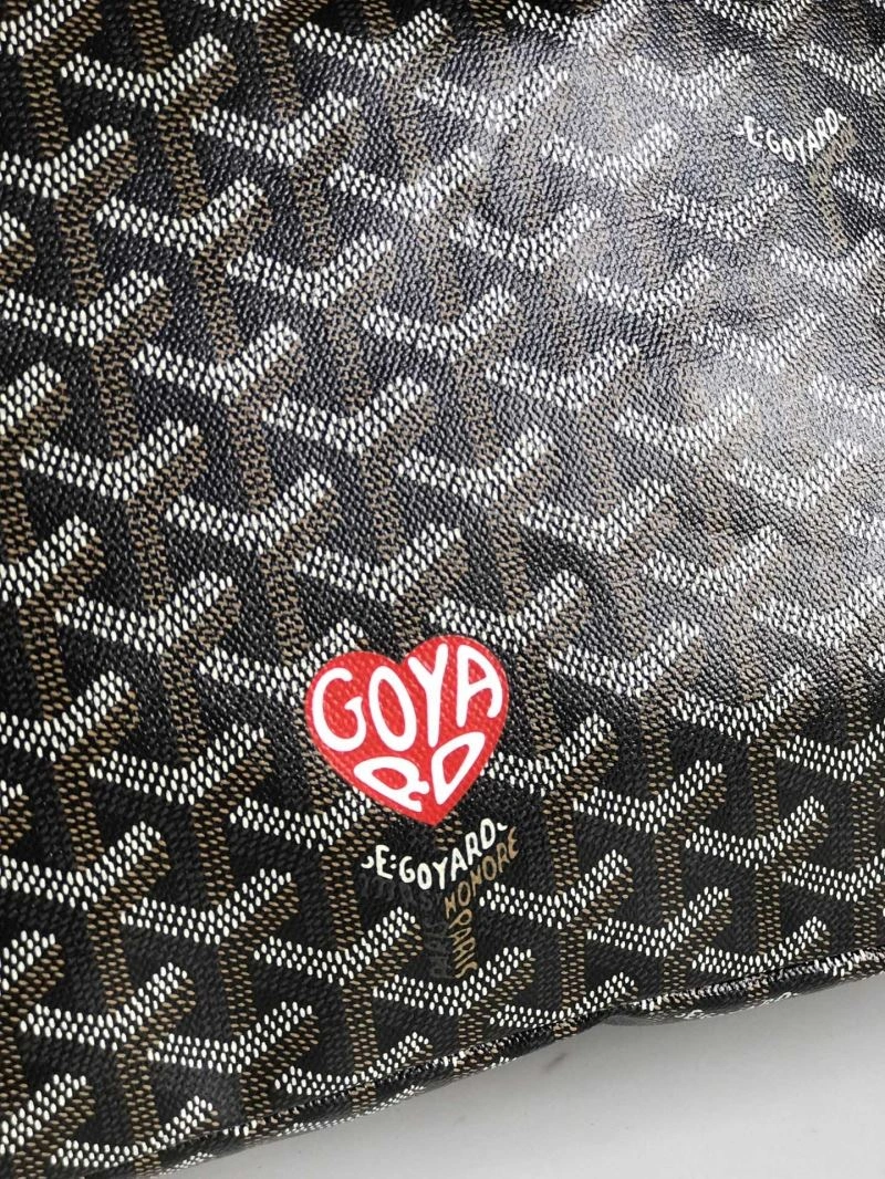 Goyard Hobo Bags Versatile 59090