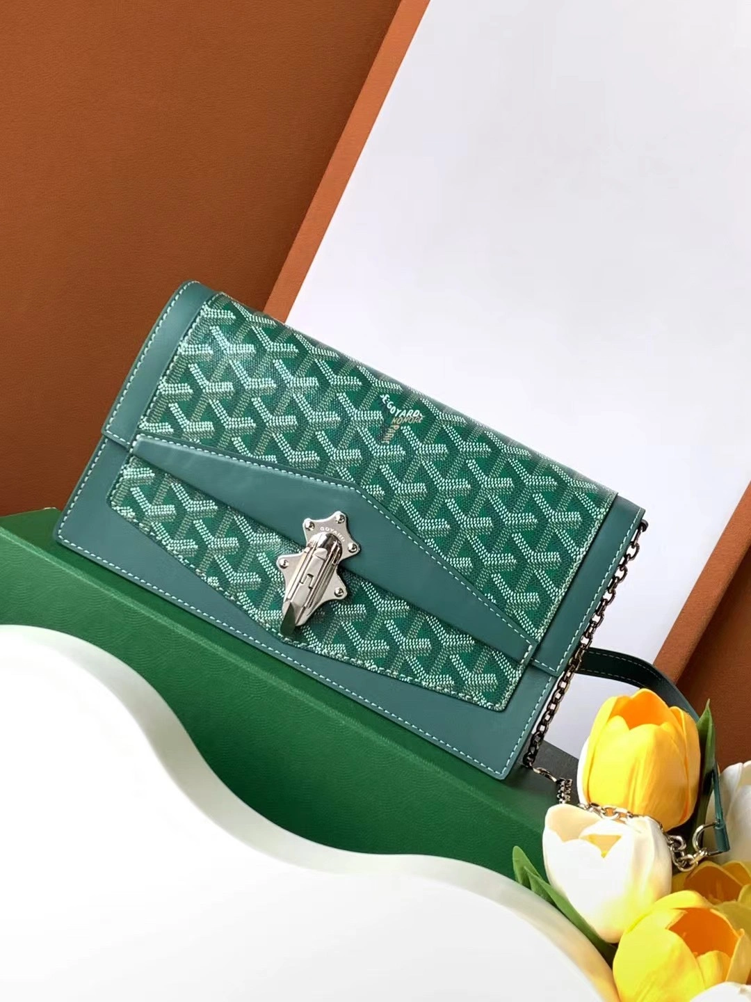 Goyard Satchel Bags Lightweight 65102