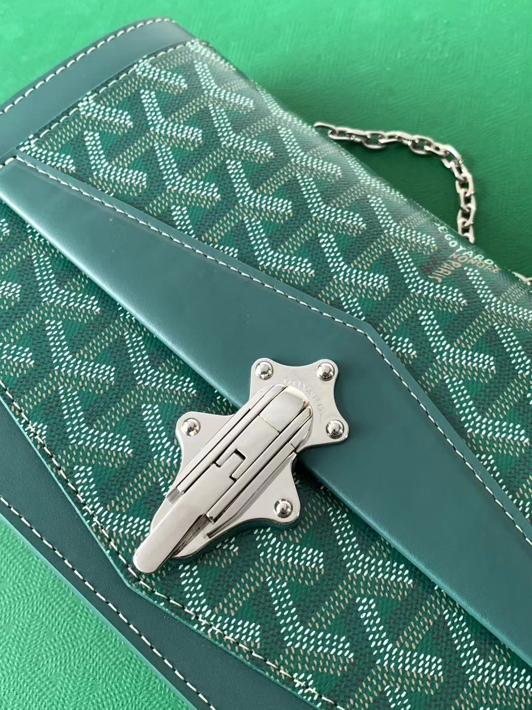 Goyard Satchel Bags Lightweight 65102