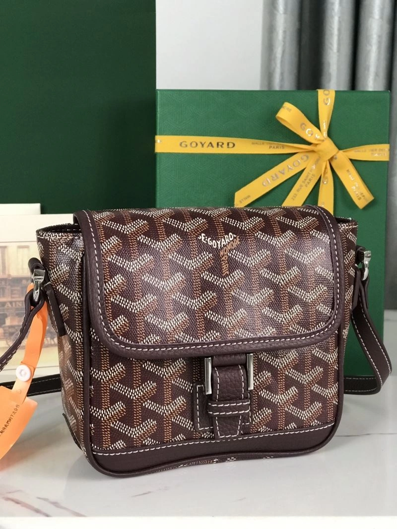 Goyard Shopping Bags Sleek 58864