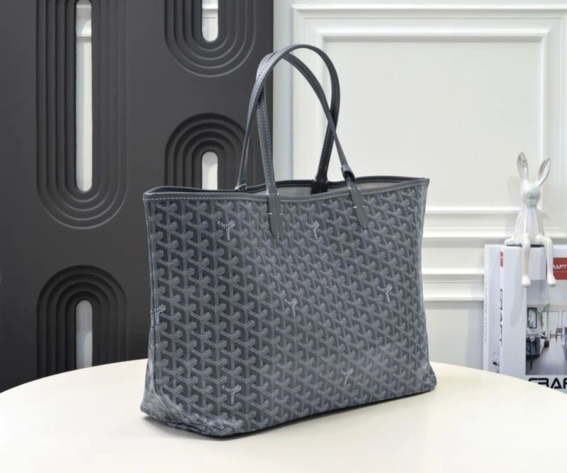 Sporty Goyard Shopping Bags 89182