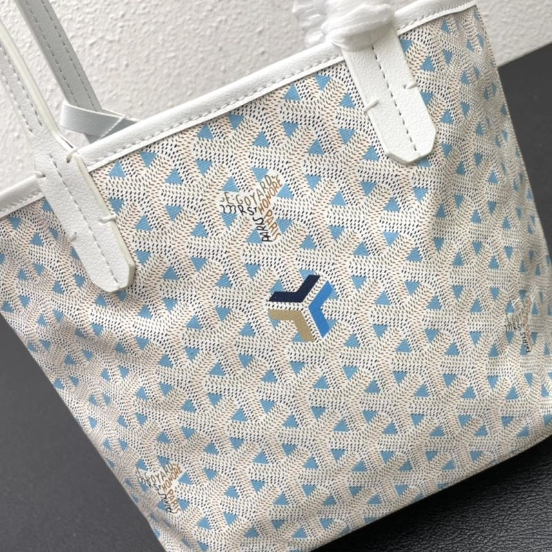 Goyard Shopping Bags Comfortable 86025