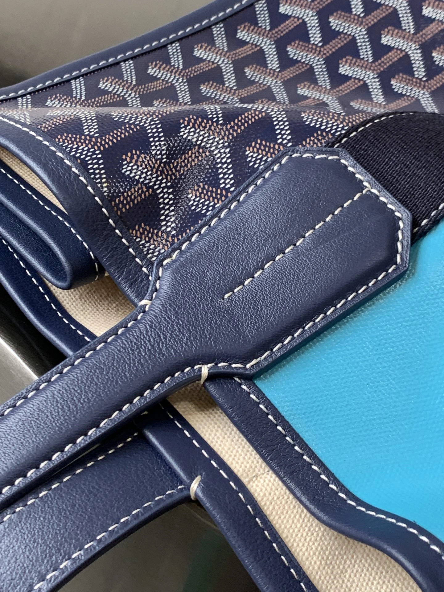 Goyard Shopping Bags EyeCatching 65070