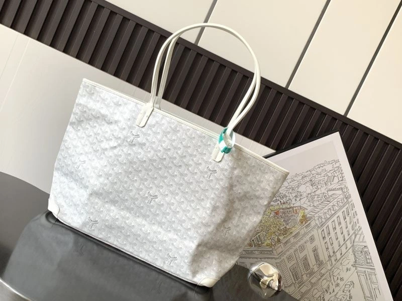 Goyard Shopping Bags ModernLook 62105