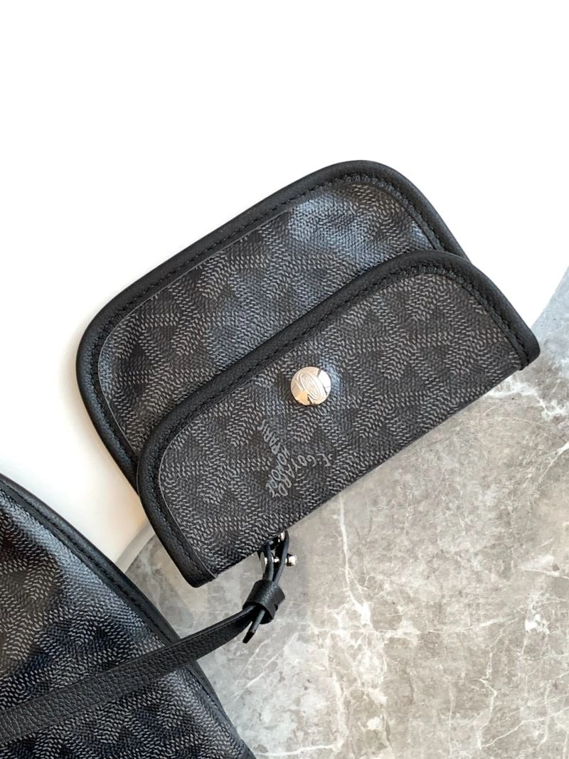 Goyard Shopping Bags FashionForward 62090