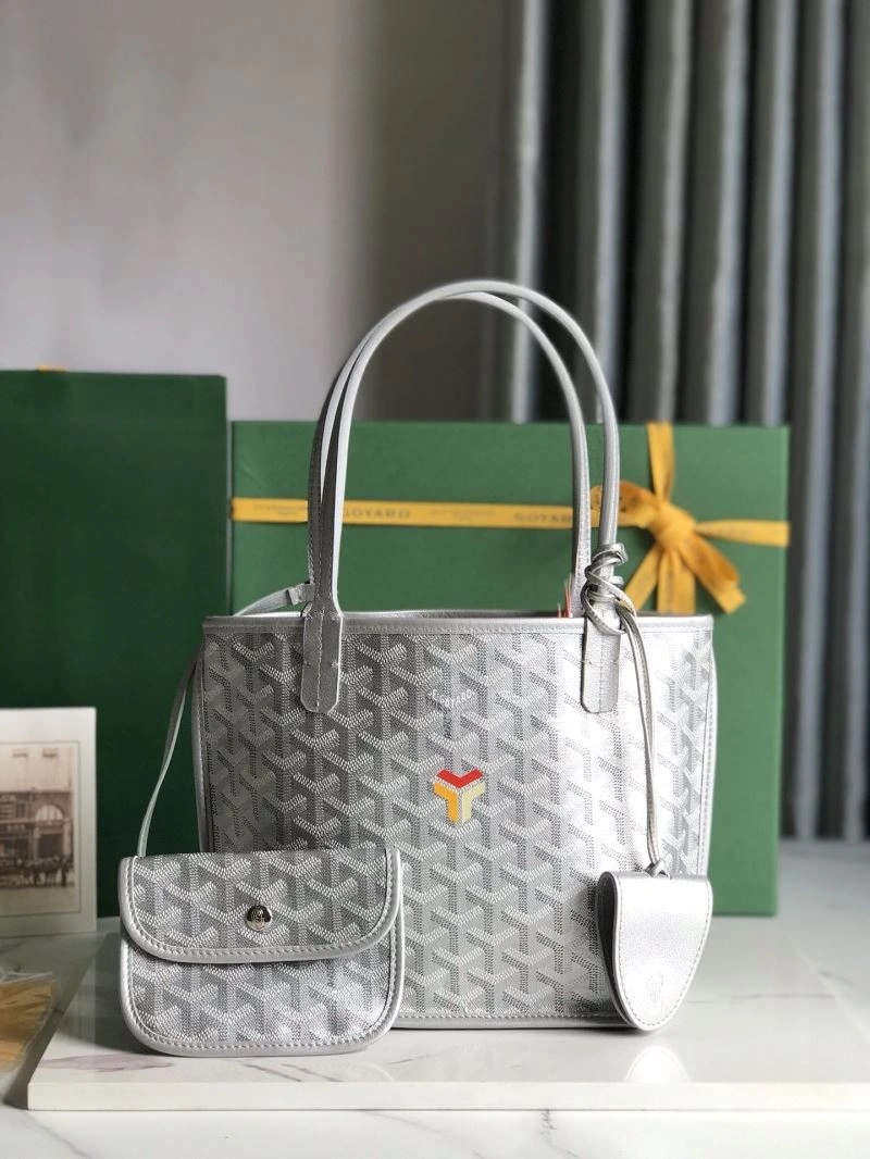 Goyard Shopping Bags WeatherProof 67604