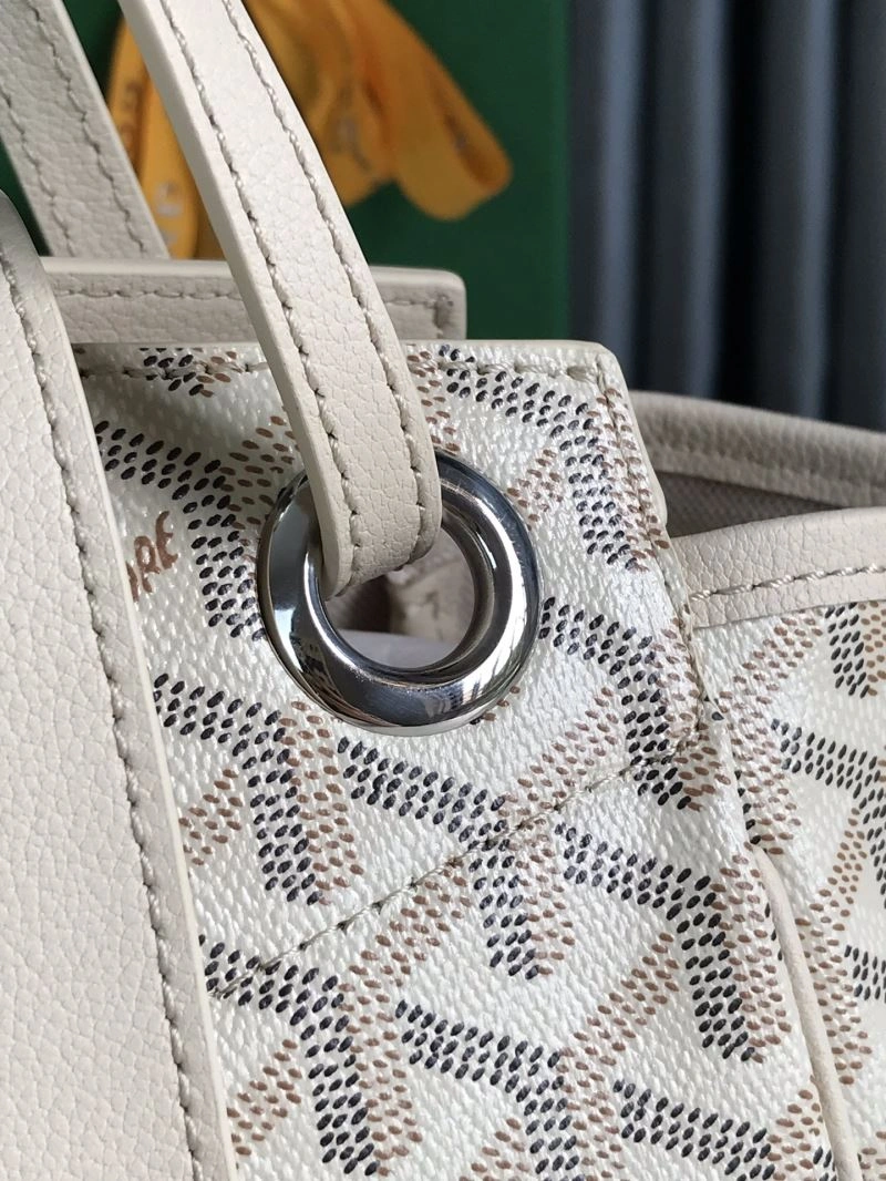 ModernLook Goyard Shopping Bags 67506